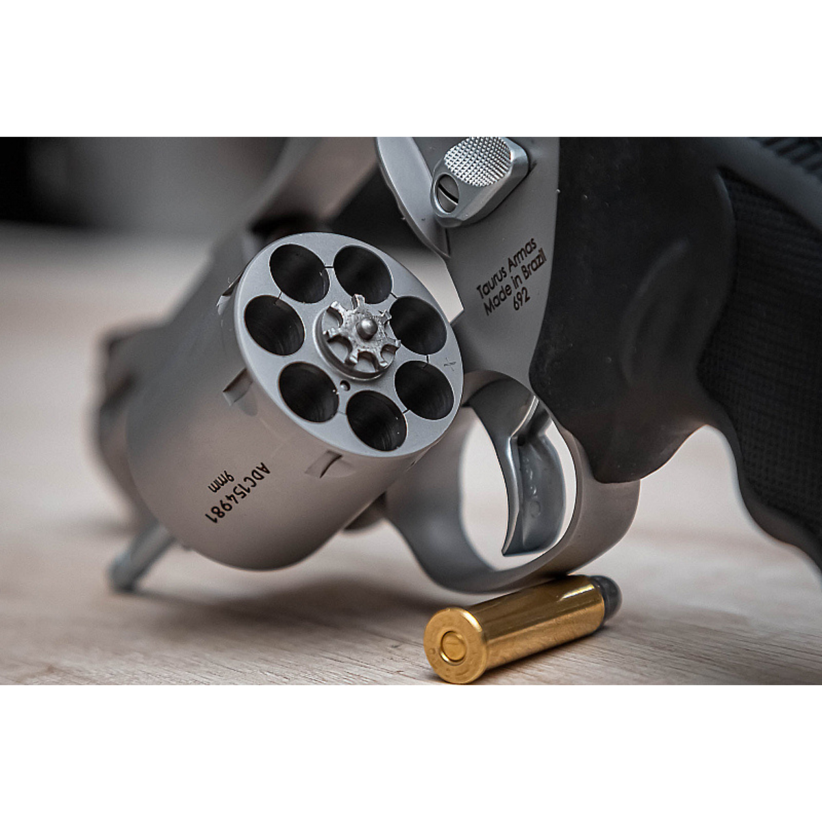 Revólver Taurus RT 692 Tracker Cal .357 e Cal 9mm - Imagem 6